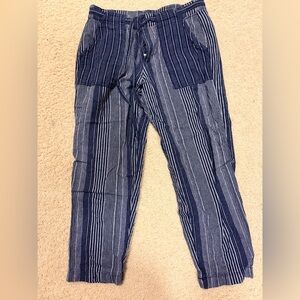 GAP women’s  Blue Striped chino Pants